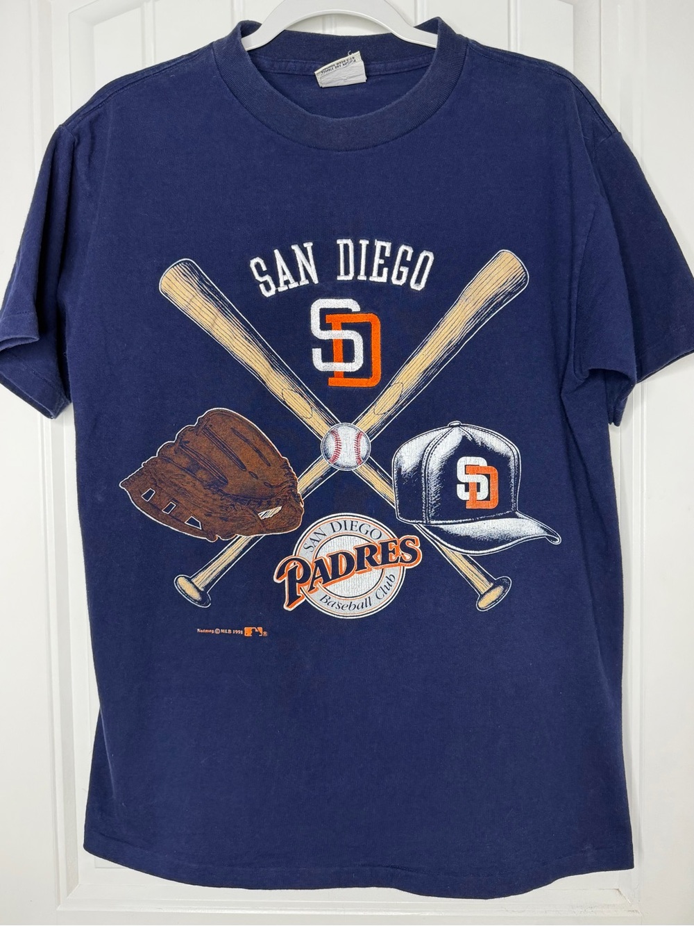 Nutmeg Vintage 1991 San Diego Padres Baseball Club T Shirt Size Large